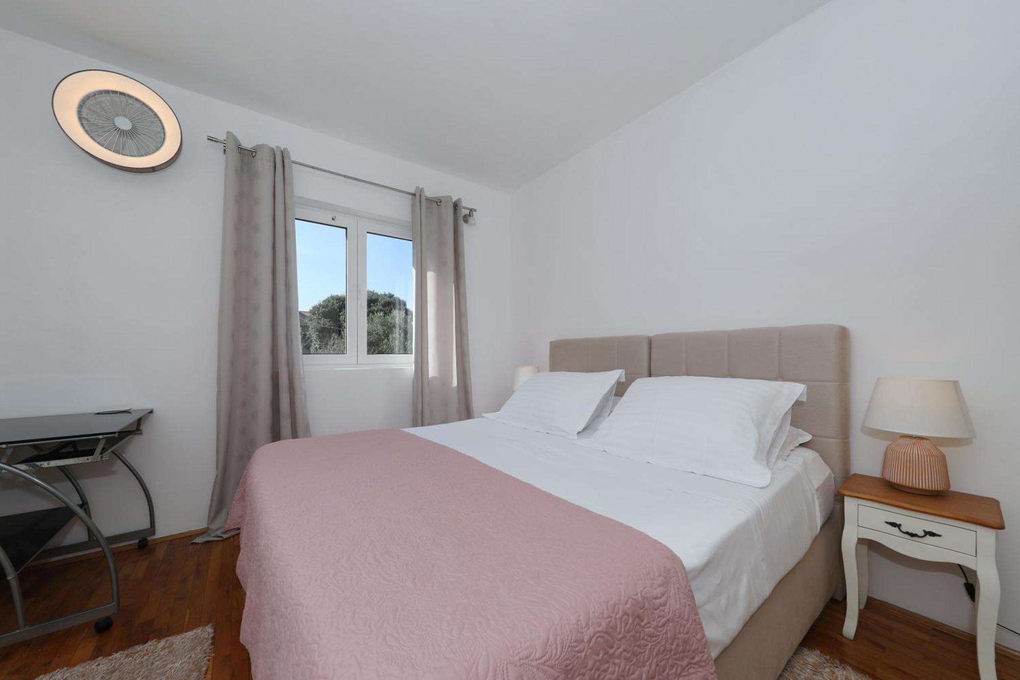 Sea Relaxing Apartment Bibinje Exterior photo